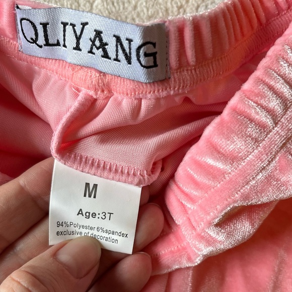 Velvet pink bell bottoms, toddler size 3T. Elastic waist, comfy, lush, fancy - Picture 3 of 3